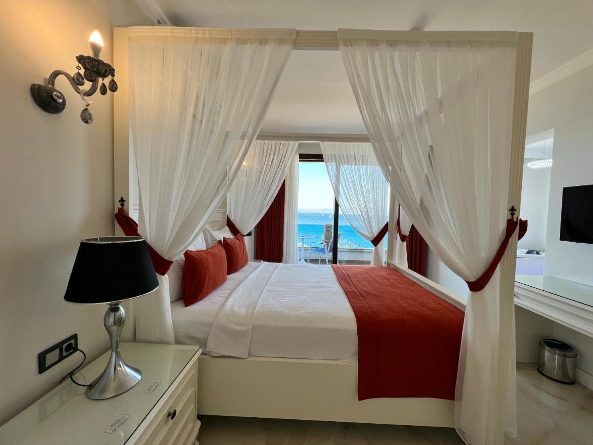 Rota Seaside Otel Cunda Kültér fotó