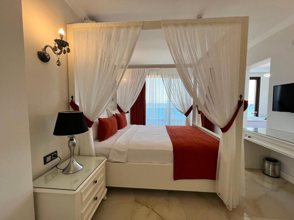 Rota Seaside Otel Cunda Kültér fotó